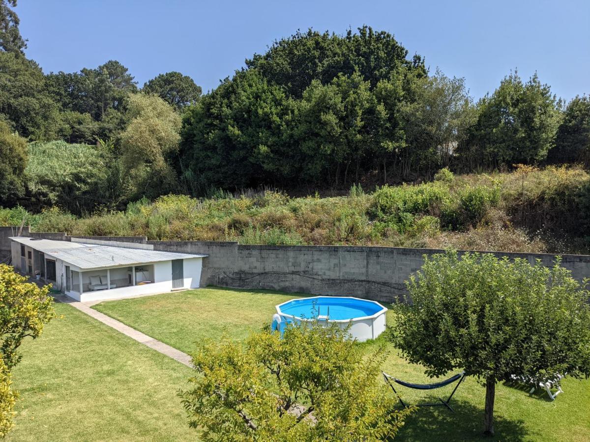 Villa Casa a 1km del centro de Nigrán Esterno foto