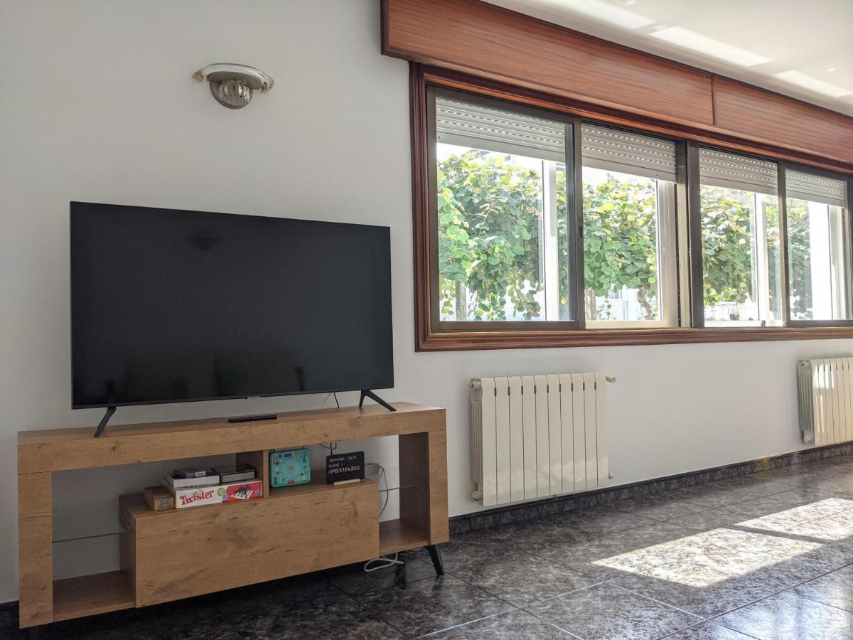 Villa Casa a 1km del centro de Nigrán Esterno foto