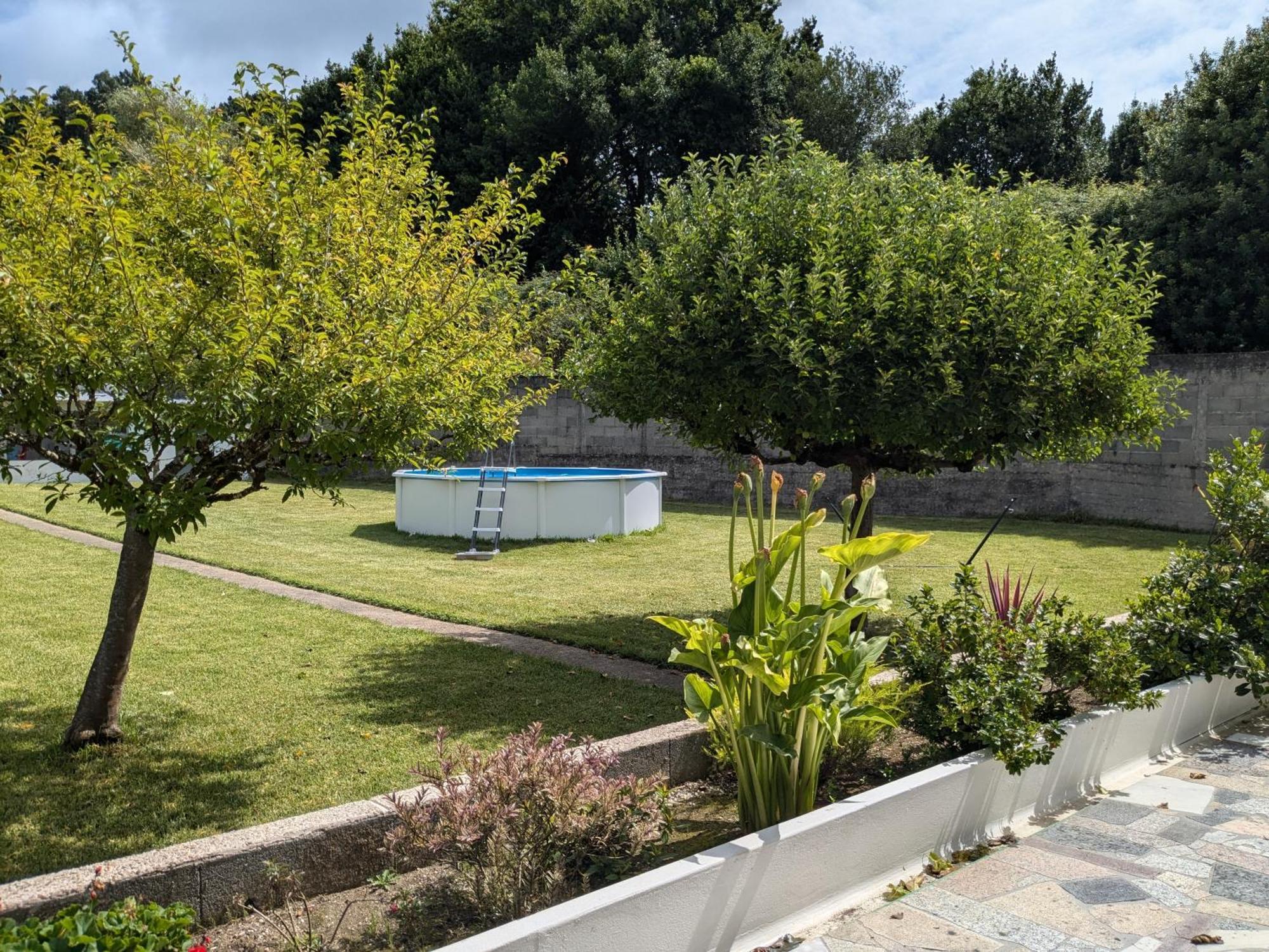 Villa Casa a 1km del centro de Nigrán Esterno foto